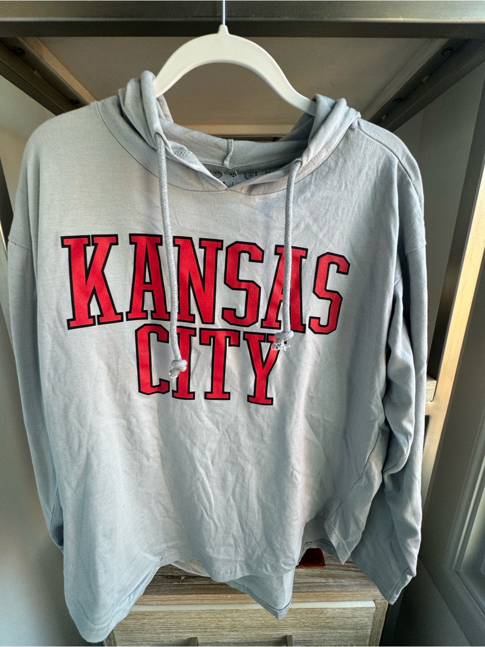 Kansas City Long Sleeve Hoodie Tee in Light Gray with Red Lettering